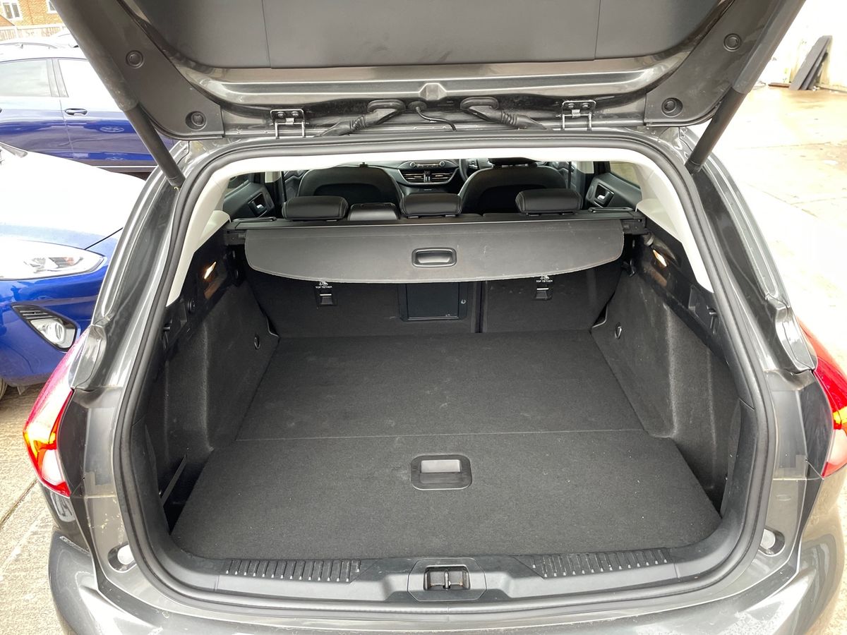 Used Ford Focus 2021 for sale - 77927419: Photo 12