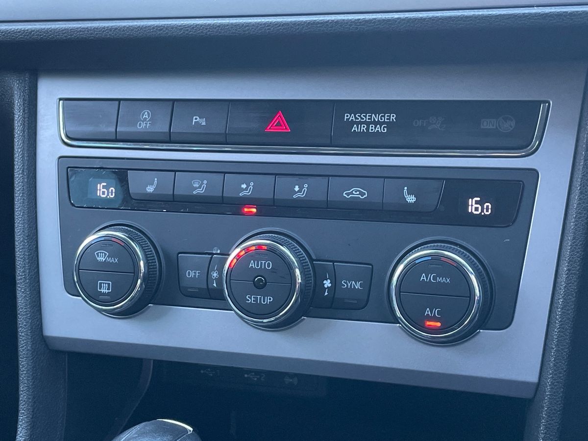 Used SEAT Leon 2020 for sale - 77942097: Photo 18