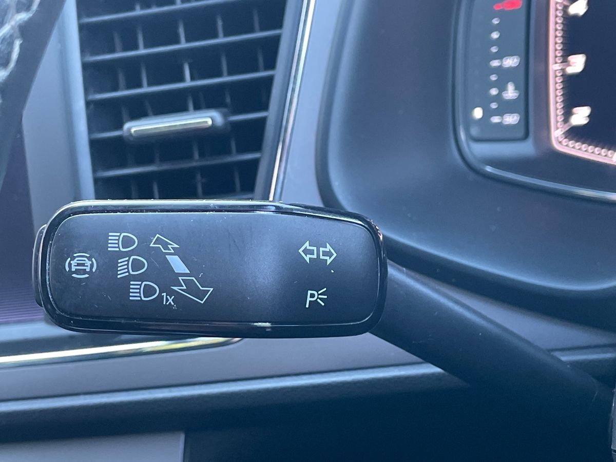 Used SEAT Leon 2020 for sale - 77942097: Photo 25