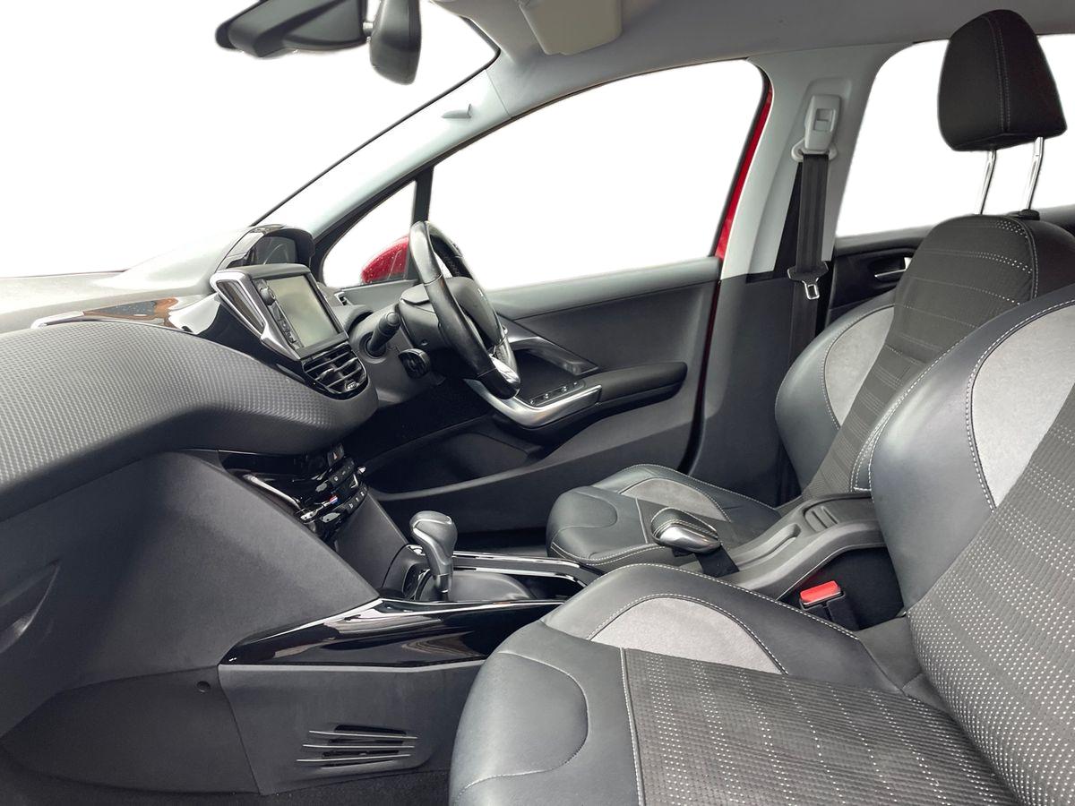 Used Peugeot 2008 2017 for sale - 77552353: Photo 10