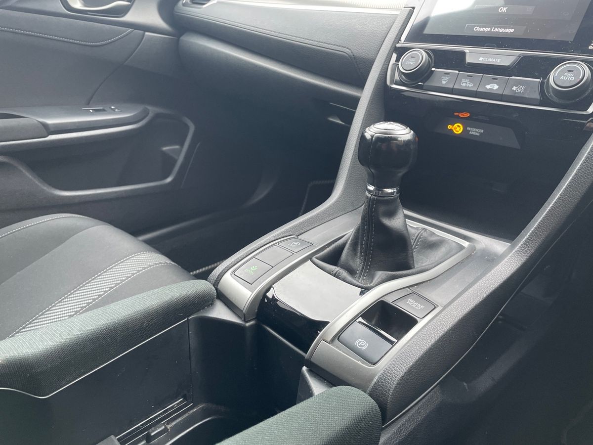 Used Honda Civic 2019 for sale - 77526066: Photo 19