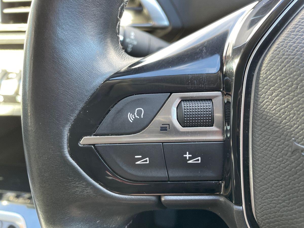 Used Peugeot 3008 2020 for sale - 76731022: Photo 16