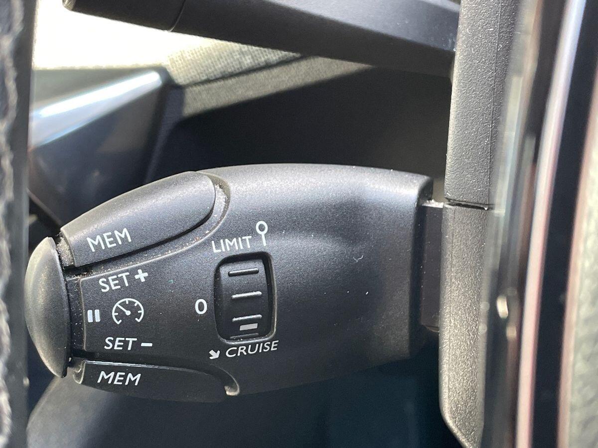 Used Peugeot 3008 2020 for sale - 76731022: Photo 24