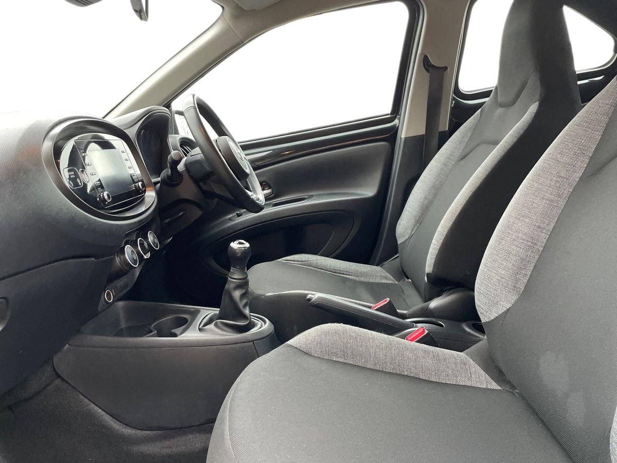 Used Toyota Aygo X 2022 for sale - 77256516: Photo 10