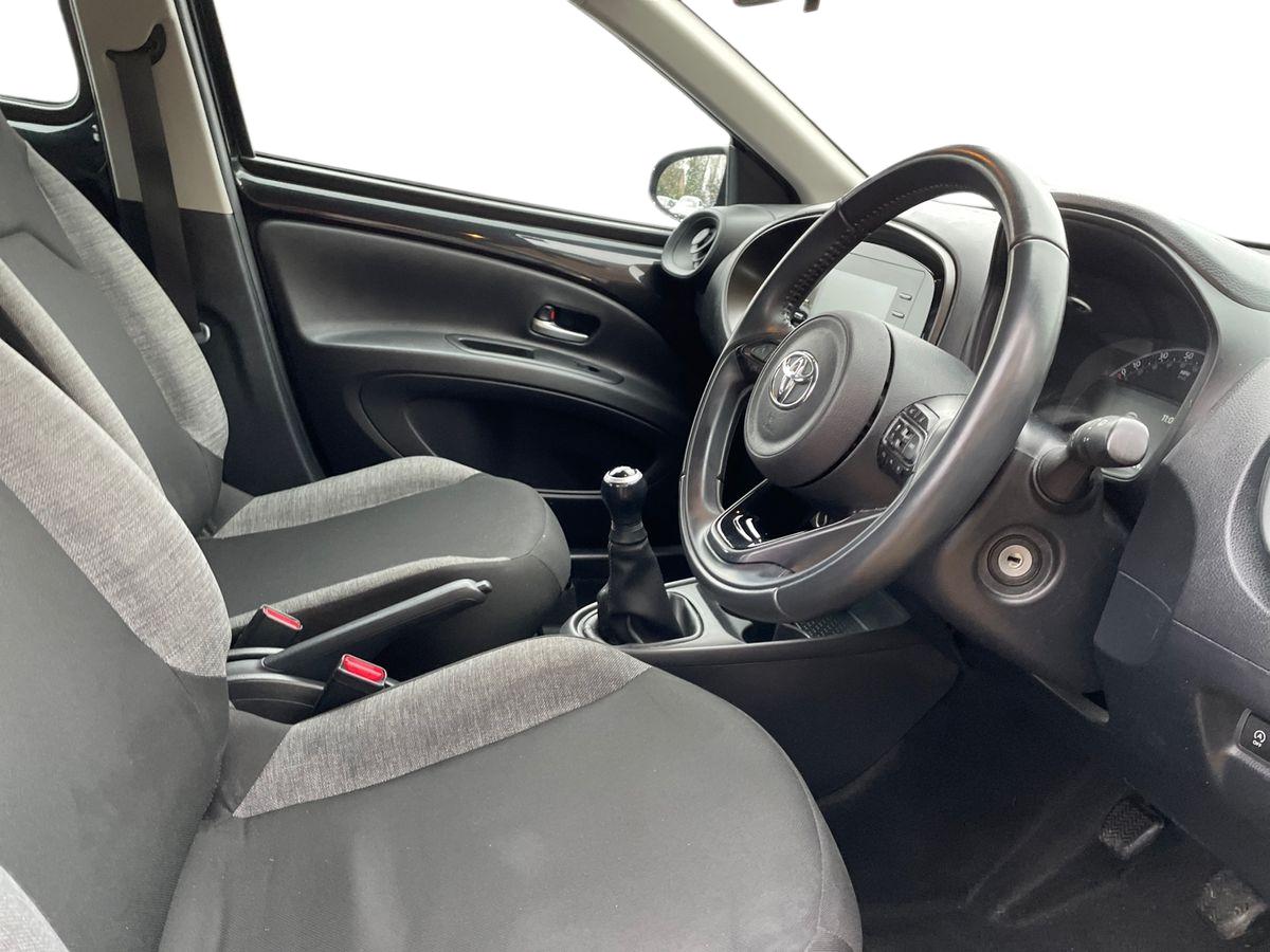 Used Toyota Aygo X 2022 for sale - 77256516: Photo 15