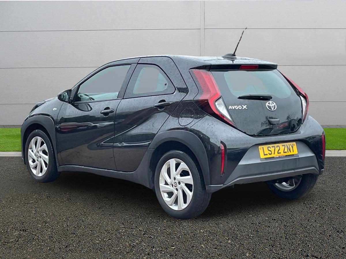 Used Toyota Aygo X 2022 for sale - 77256516: Photo 5