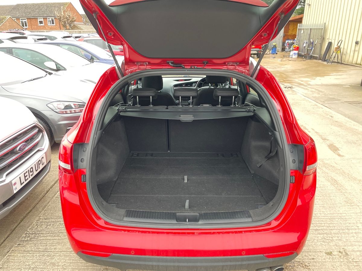 Used Kia Ceed 2017 for sale - 77600320: Photo 12