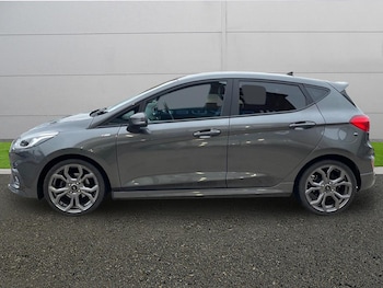 Used Ford Fiesta 2019 for sale - 77600421: Photo