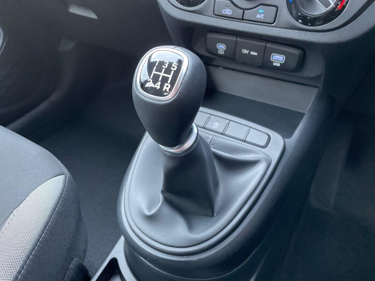 Used Hyundai i10 2024 for sale - 76730965: Photo 19