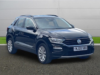 Used Volkswagen T-Roc 2020 for sale - 77841532: Photo