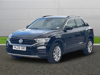 Used Volkswagen T-Roc 2020 for sale - 77841532: Photo