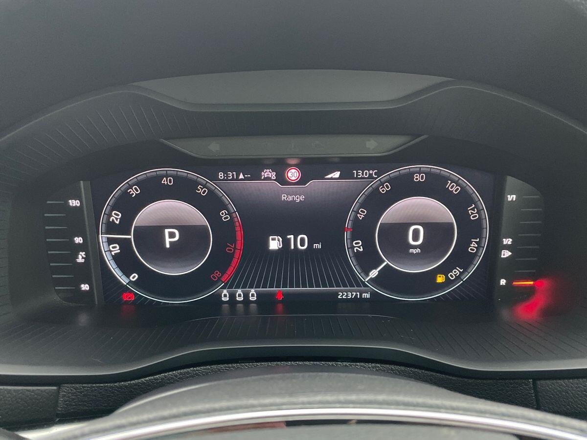 Used Skoda Karoq 2020 for sale - 76886838: Photo 14