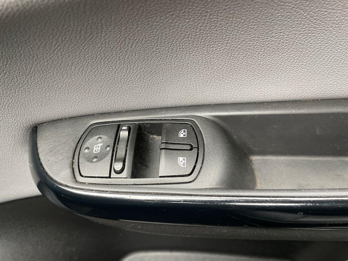 Used Vauxhall Corsa 2018 for sale - 76730979: Photo 20