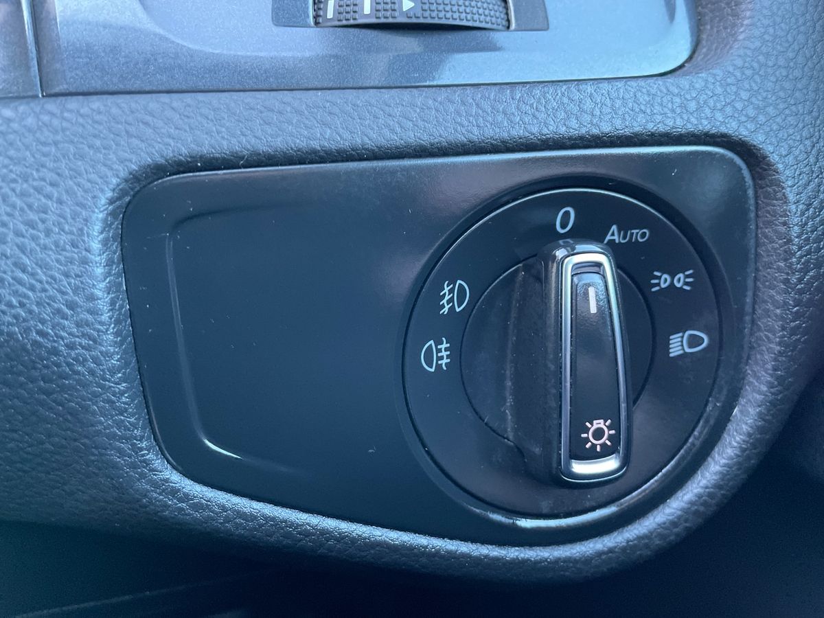 Used Volkswagen Golf 2019 for sale - 77092394: Photo 25