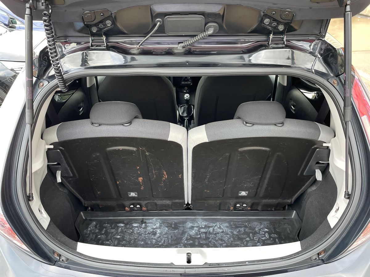 Used Toyota AYGO 2018 for sale - 77360505: Photo 12