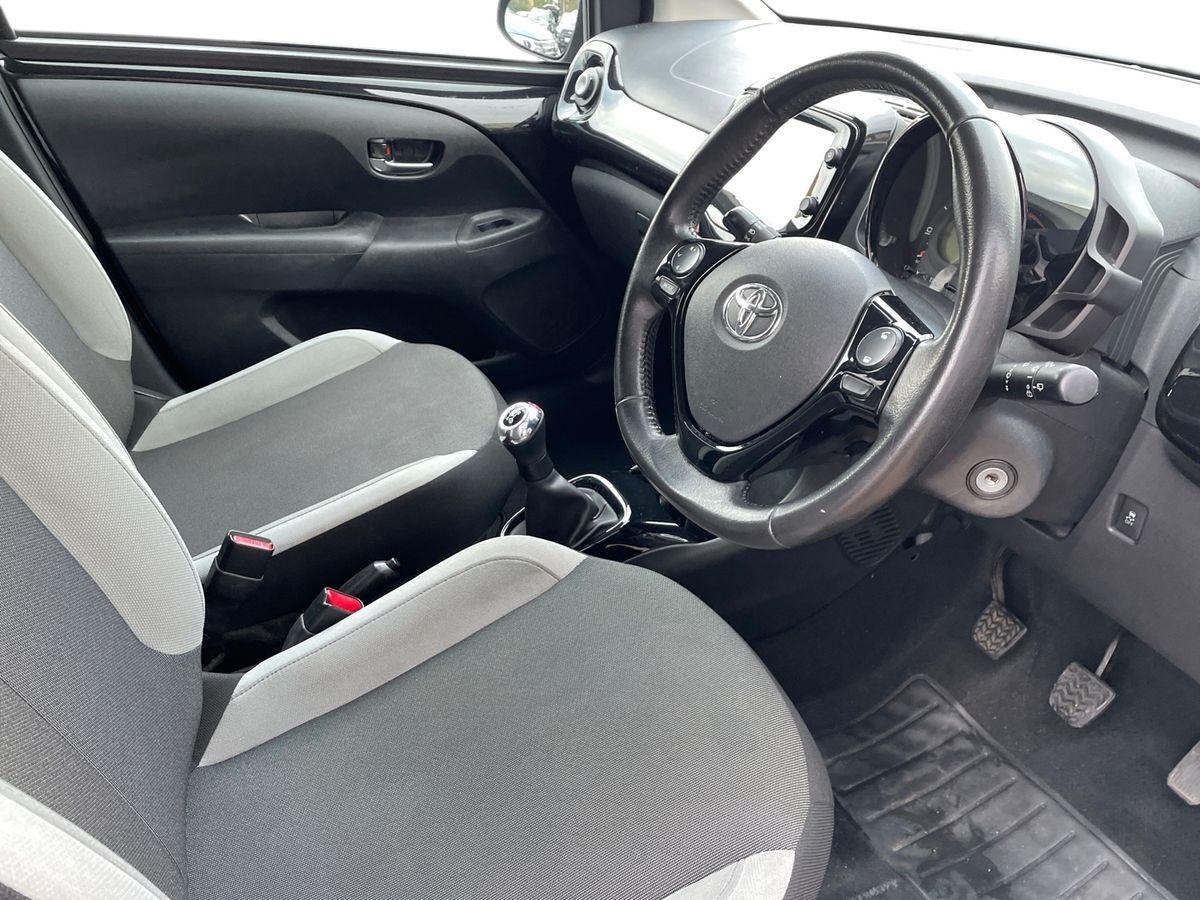 Used Toyota AYGO 2018 for sale - 77360505: Photo 15