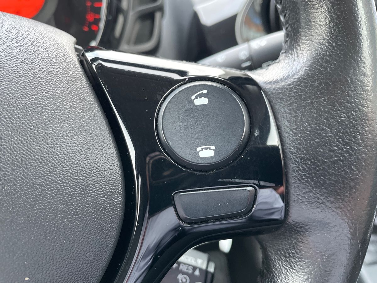 Used Toyota AYGO 2018 for sale - 77360505: Photo 17