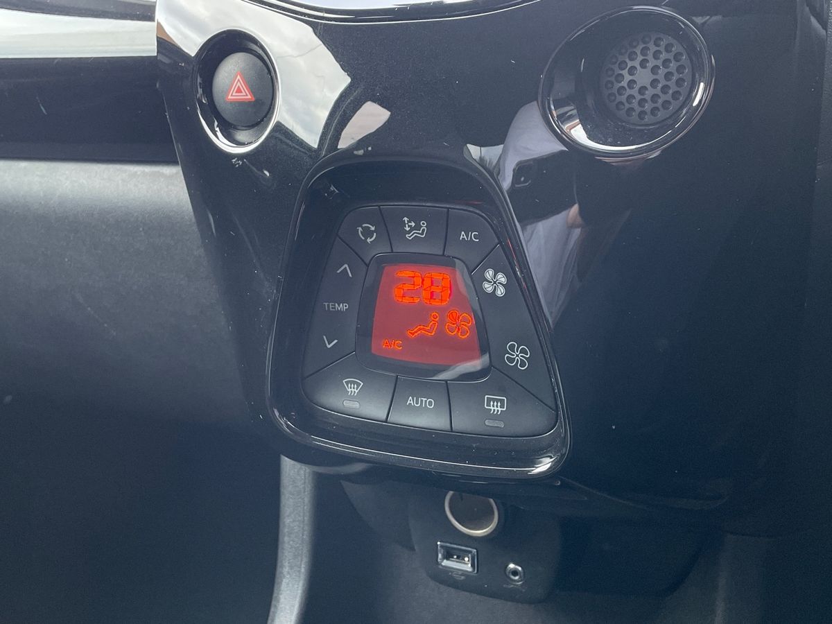 Used Toyota AYGO 2018 for sale - 77360505: Photo 18