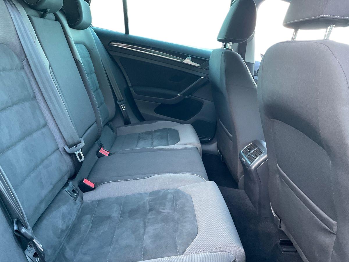 Used Volkswagen Golf 2018 for sale - 77927404: Photo 11