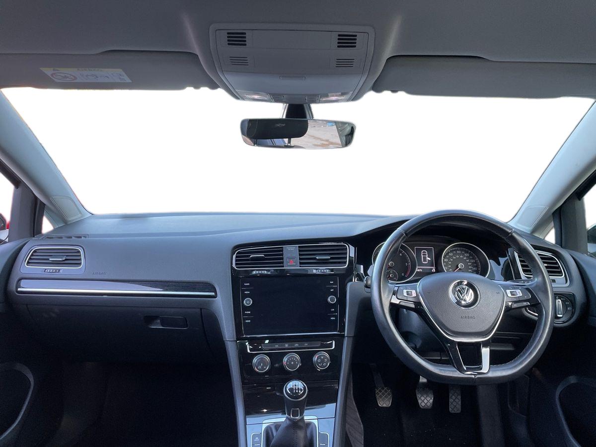 Used Volkswagen Golf 2018 for sale - 77927404: Photo 13