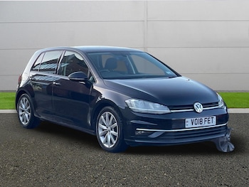 Used Volkswagen Golf 2018 for sale - 77927404: Photo