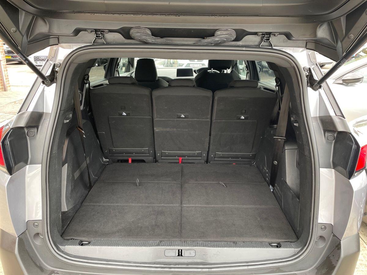 Used Peugeot 5008 2023 for sale - 76730988: Photo 12