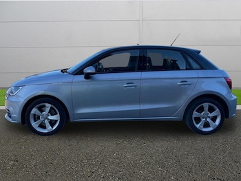 Used Audi A1 2018 for sale - 77726066: Photo