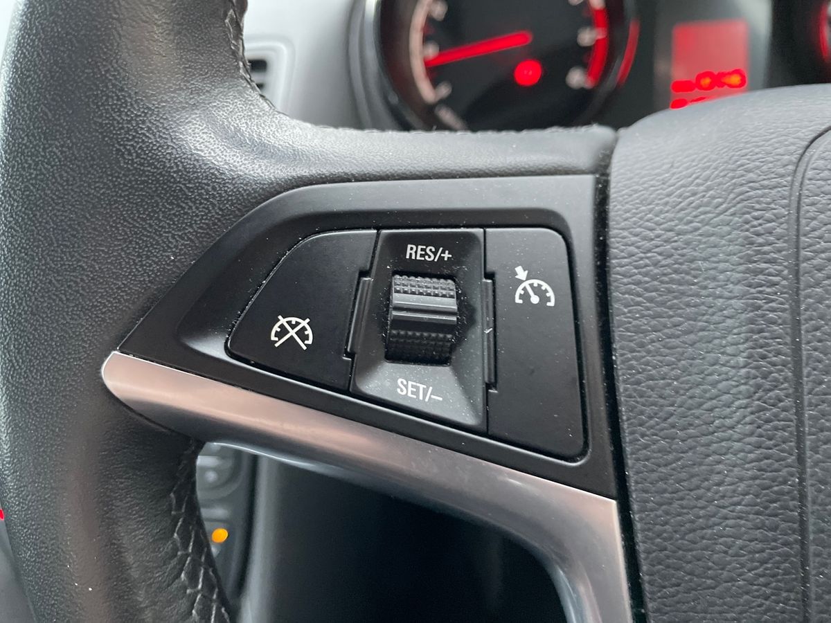 Used Vauxhall Meriva 2017 for sale - 77205617: Photo 16