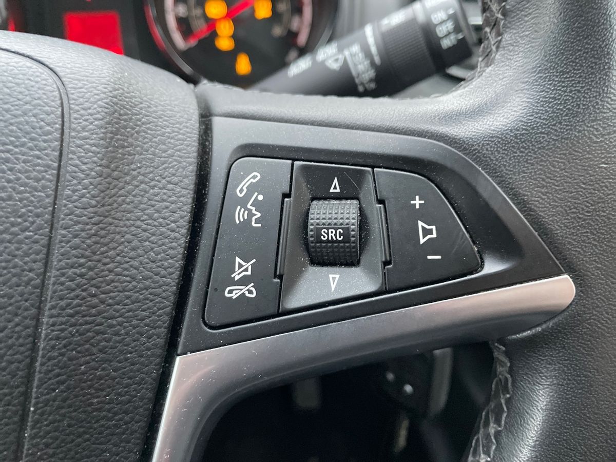 Used Vauxhall Meriva 2017 for sale - 77205617: Photo 17