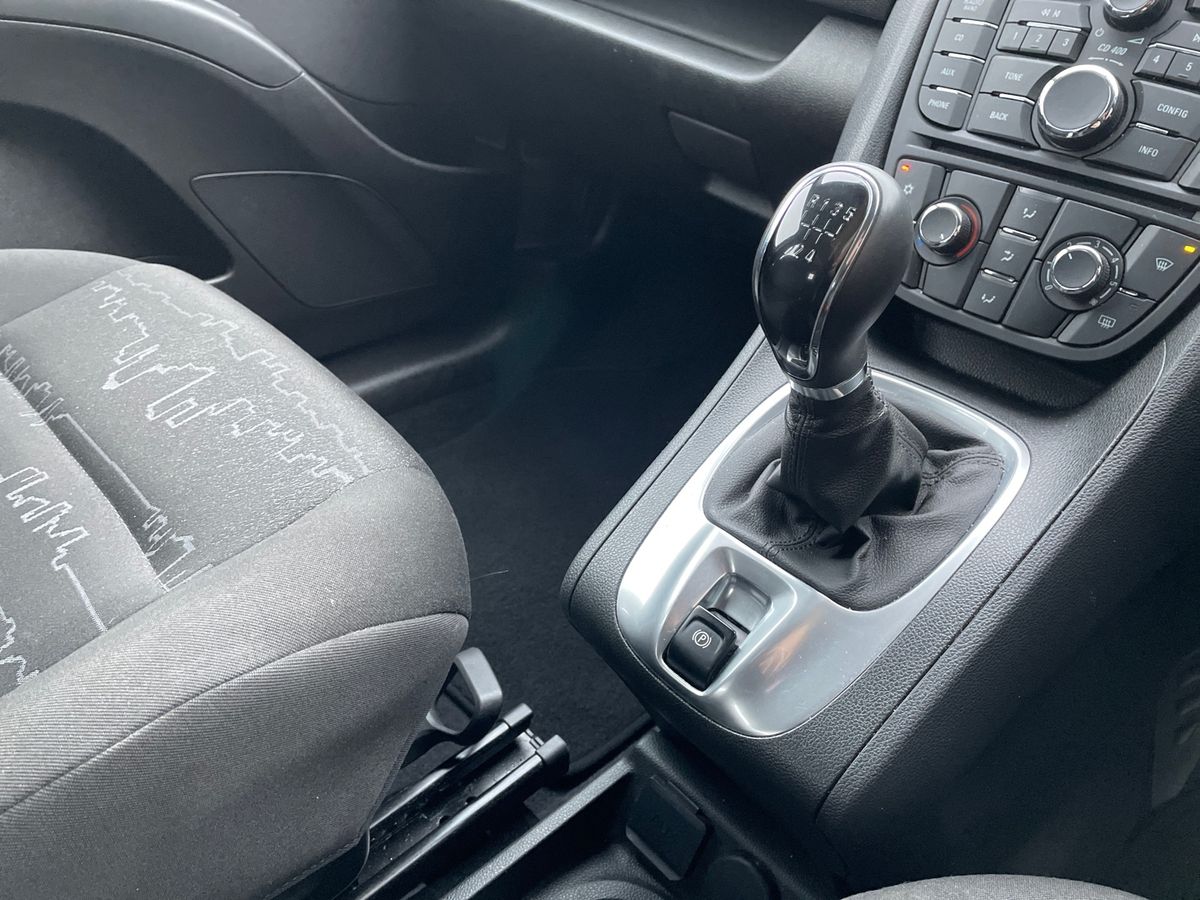 Used Vauxhall Meriva 2017 for sale - 77205617: Photo 19