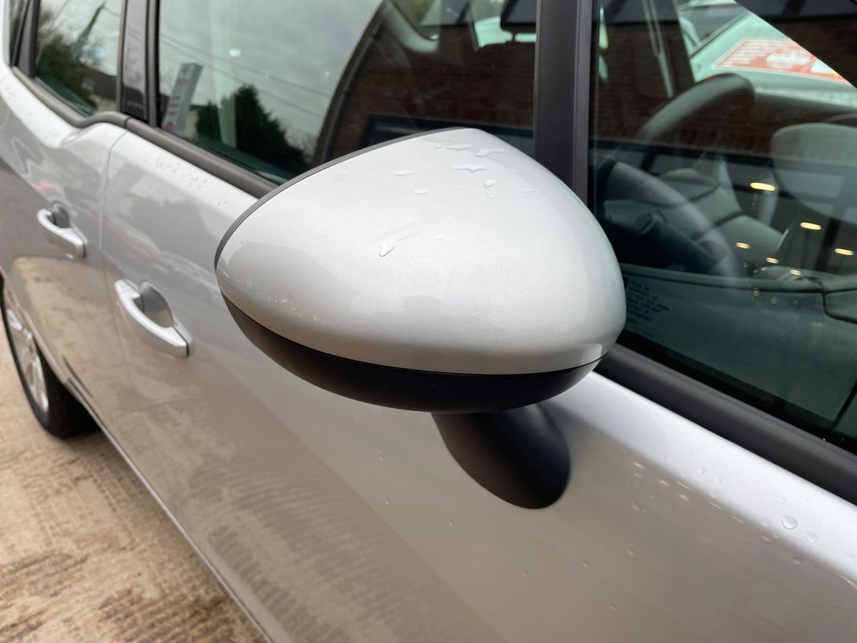 Used Vauxhall Meriva 2017 for sale - 77205617: Photo 22