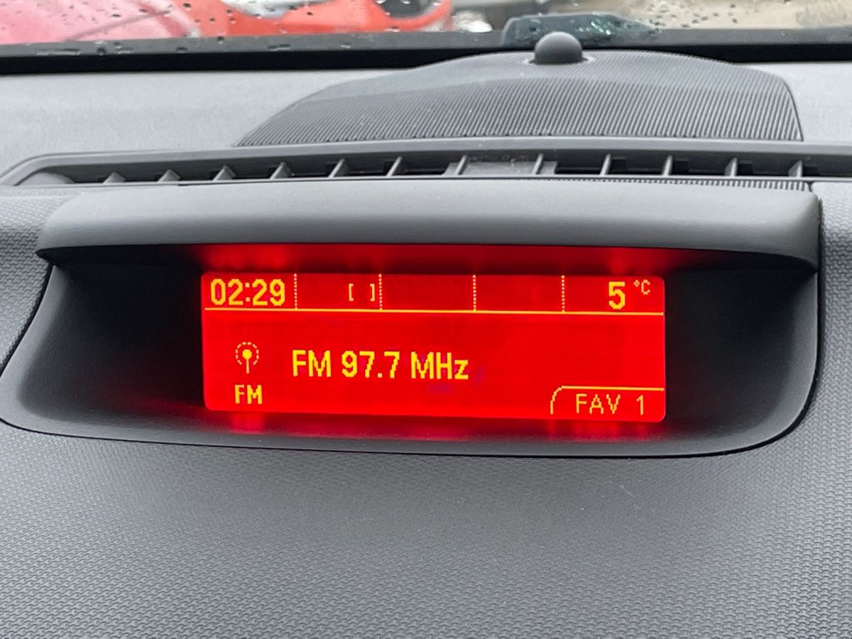 Used Vauxhall Meriva 2017 for sale - 77205617: Photo 28