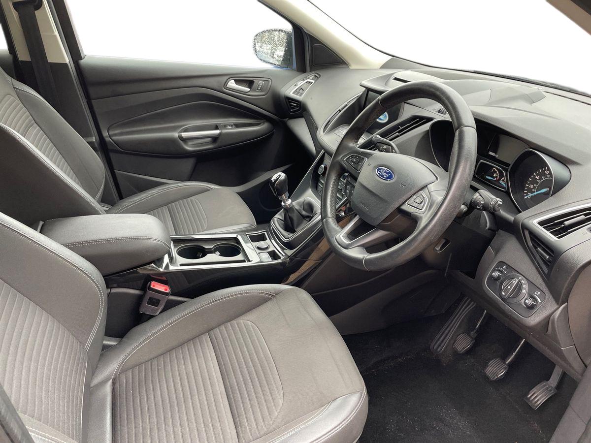 Used Ford Kuga 2017 for sale - 77170544: Photo 15