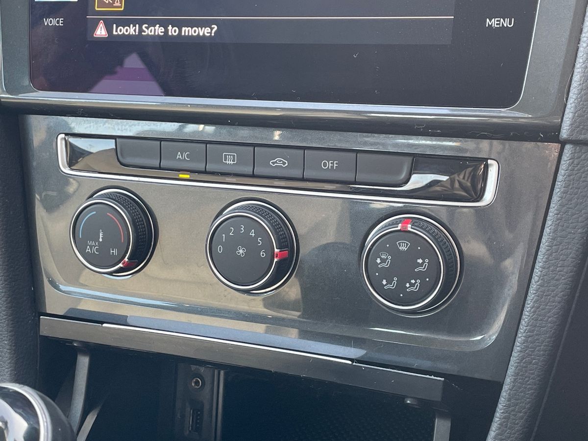 Used Volkswagen Golf 2018 for sale - 77588594: Photo 18