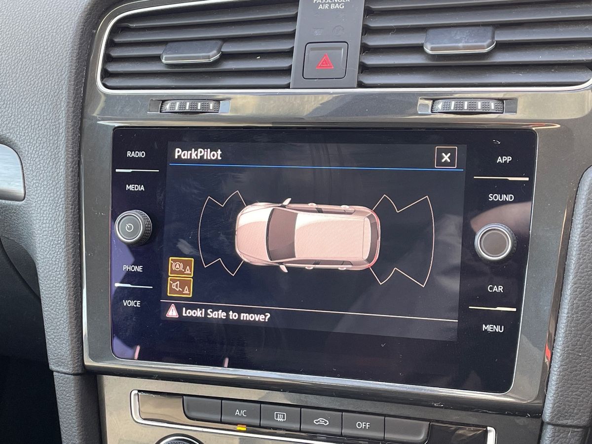 Used Volkswagen Golf 2018 for sale - 77588594: Photo 25