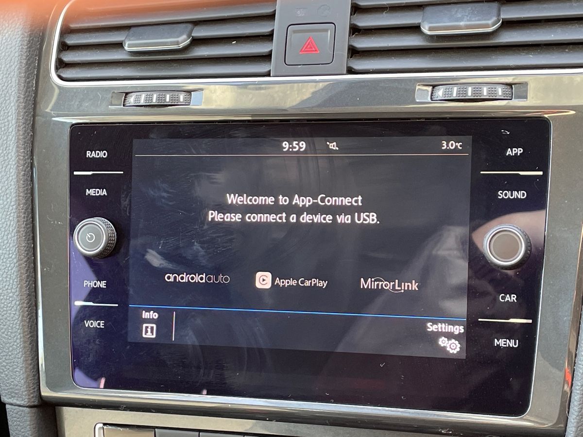 Used Volkswagen Golf 2018 for sale - 77588594: Photo 28