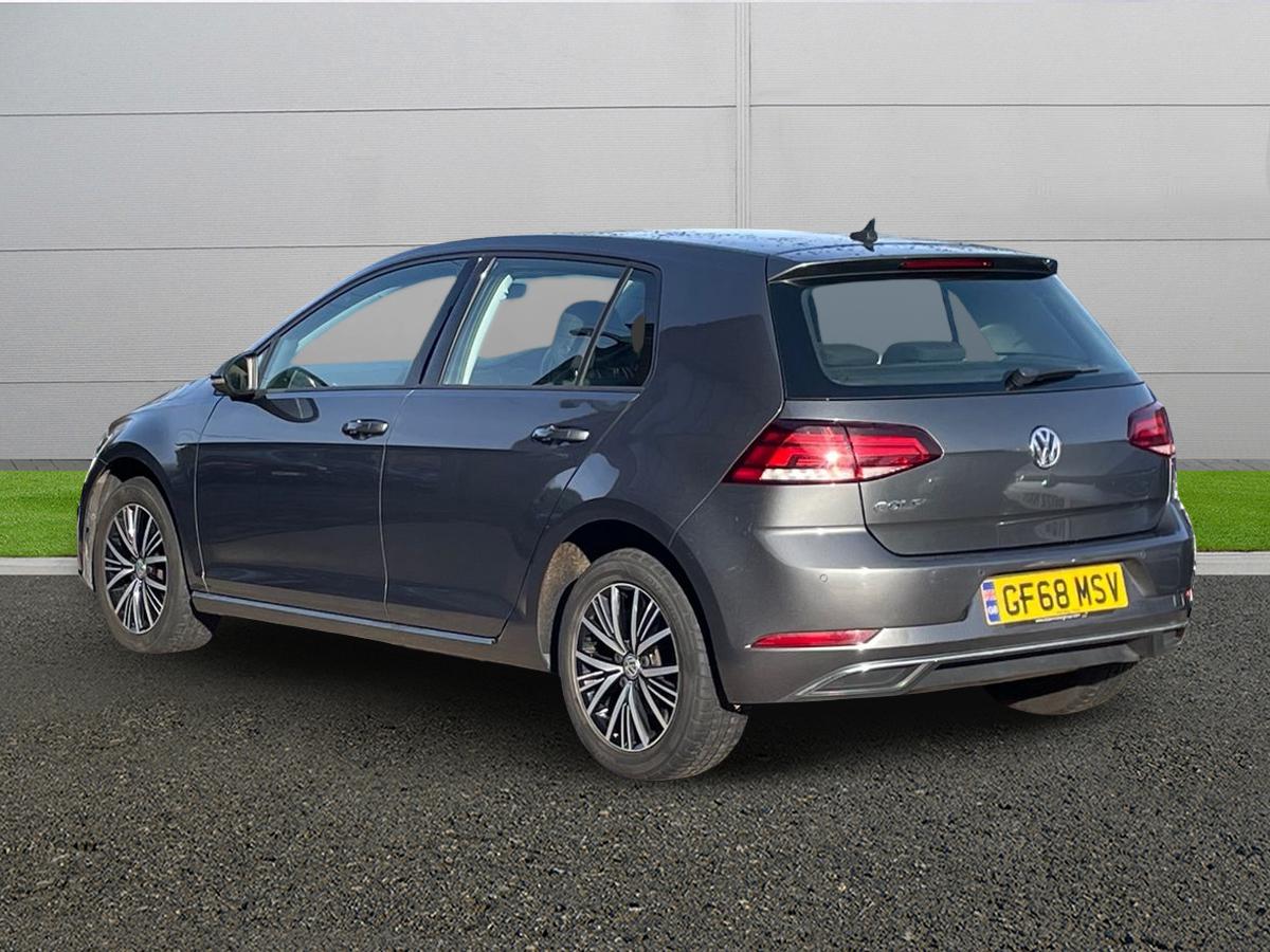 Used Volkswagen Golf 2018 for sale - 77588594: Photo 5