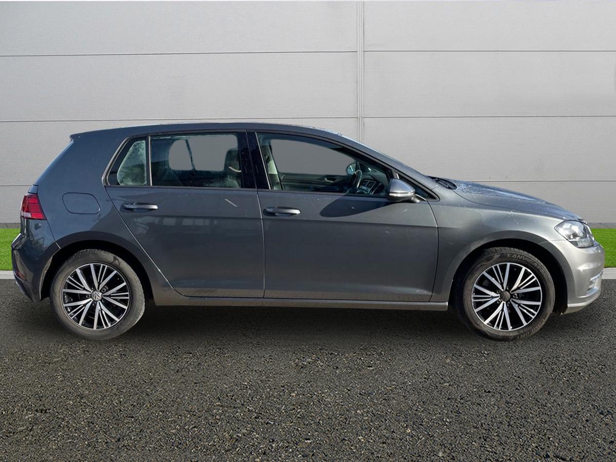 Used Volkswagen Golf 2018 for sale - 77588594: Photo 8