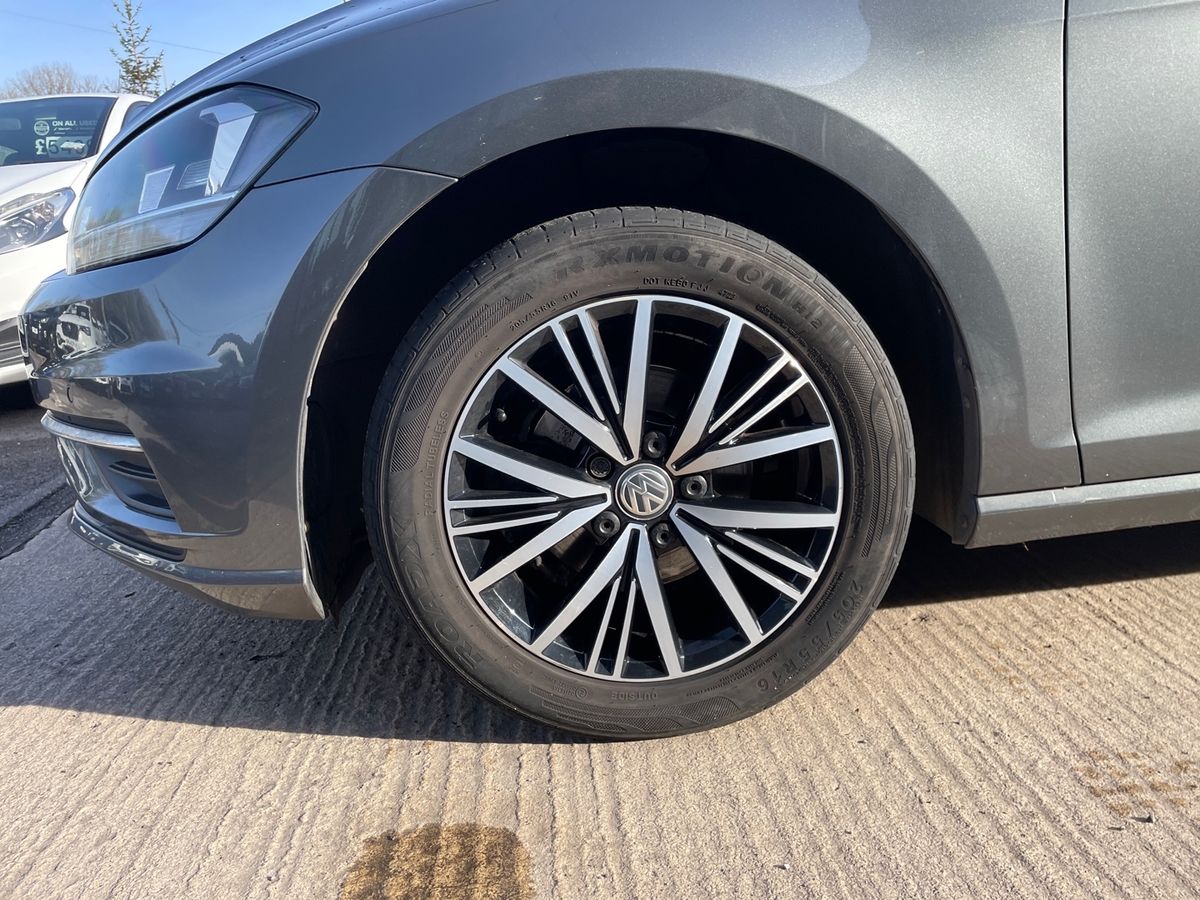 Used Volkswagen Golf 2018 for sale - 77588594: Photo 9