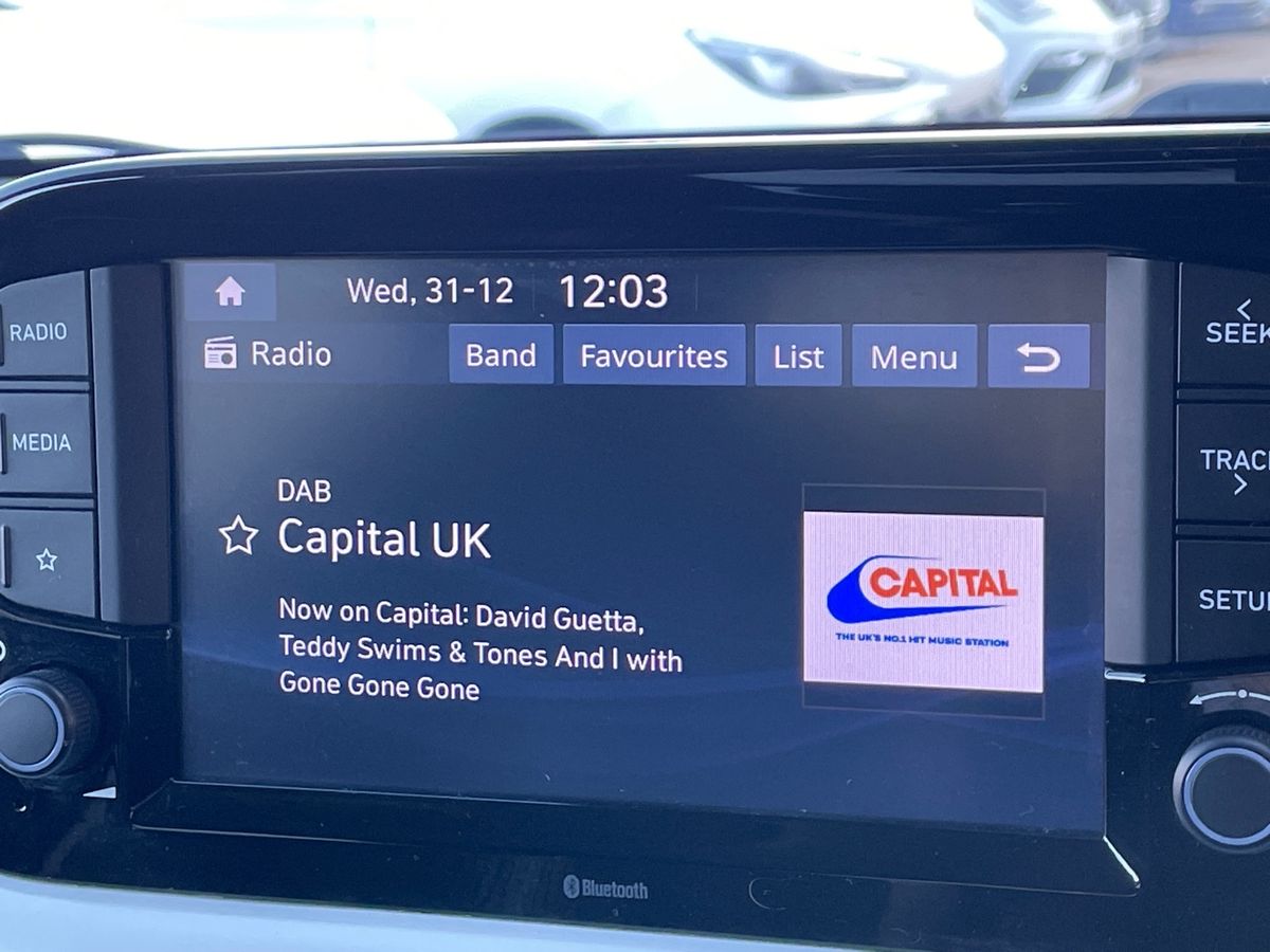 Used Hyundai i10 2022 for sale - 77082525: Photo 26