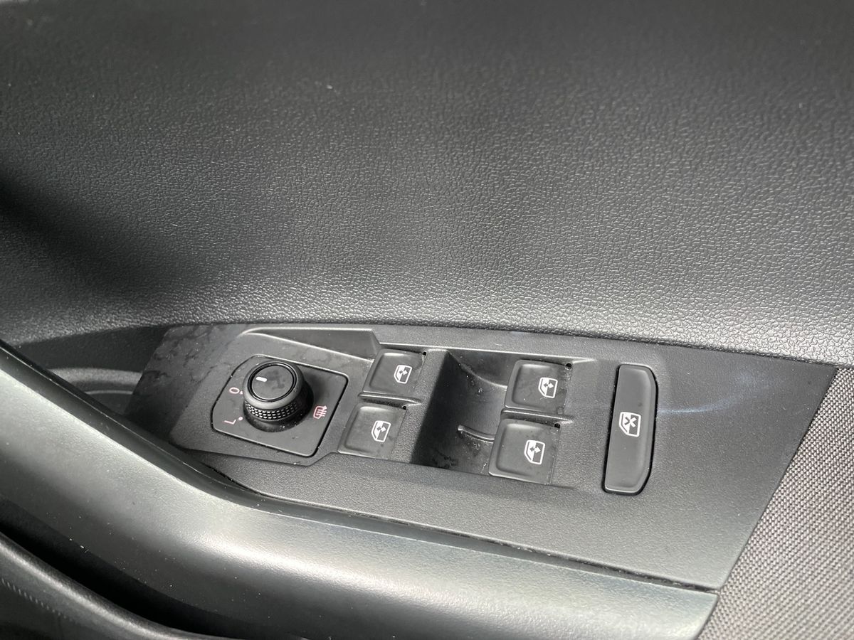 Used Volkswagen Polo 2021 for sale - 77739920: Photo 20