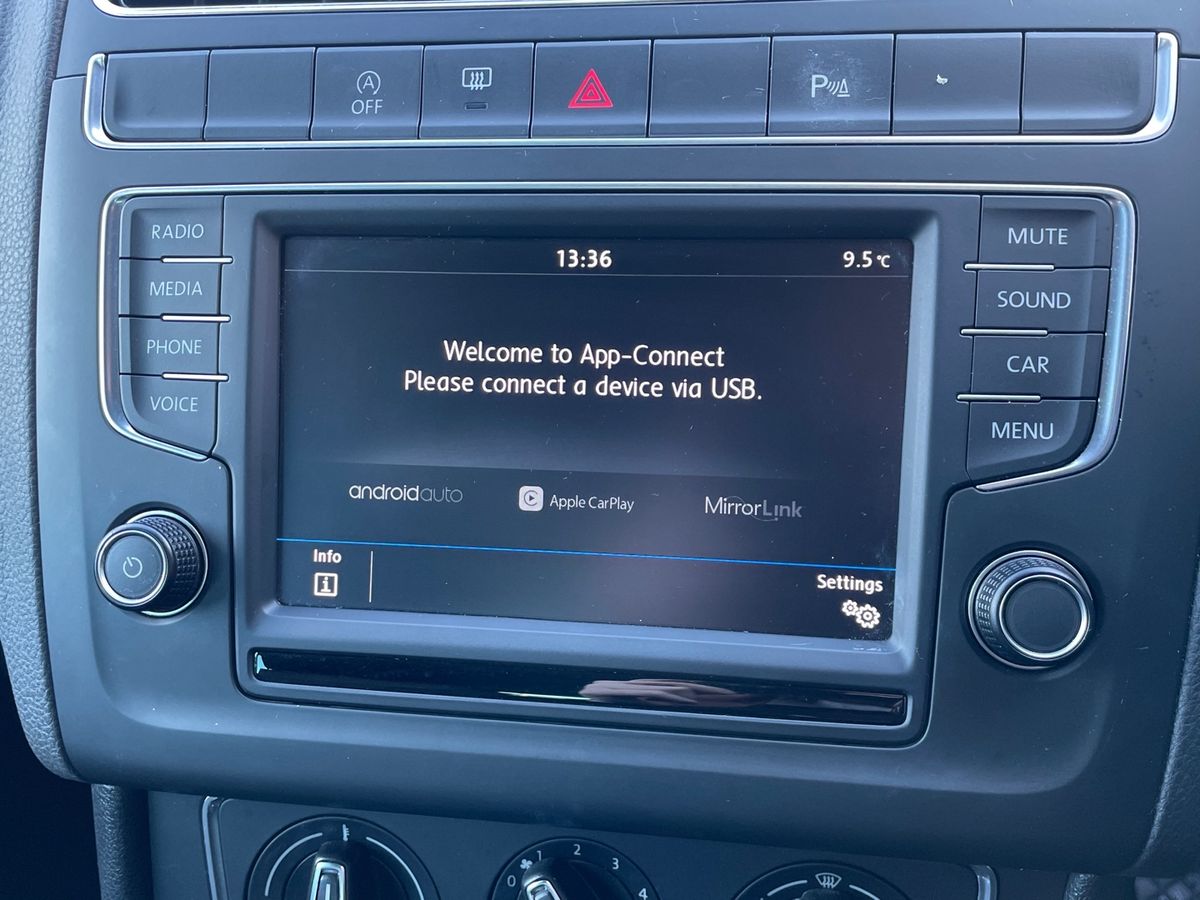 Used Volkswagen Polo 2017 for sale - 77442540: Photo 25