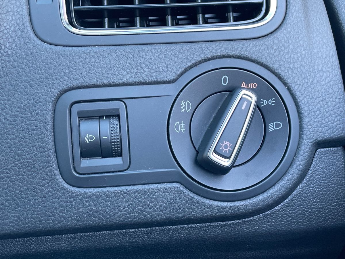 Used Volkswagen Polo 2017 for sale - 77442540: Photo 29