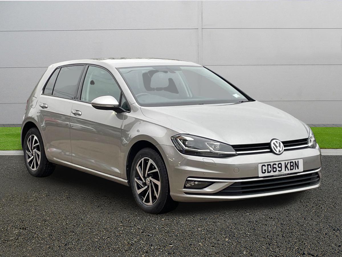 Used Volkswagen Golf 2019 for sale - 77600405: Photo 1