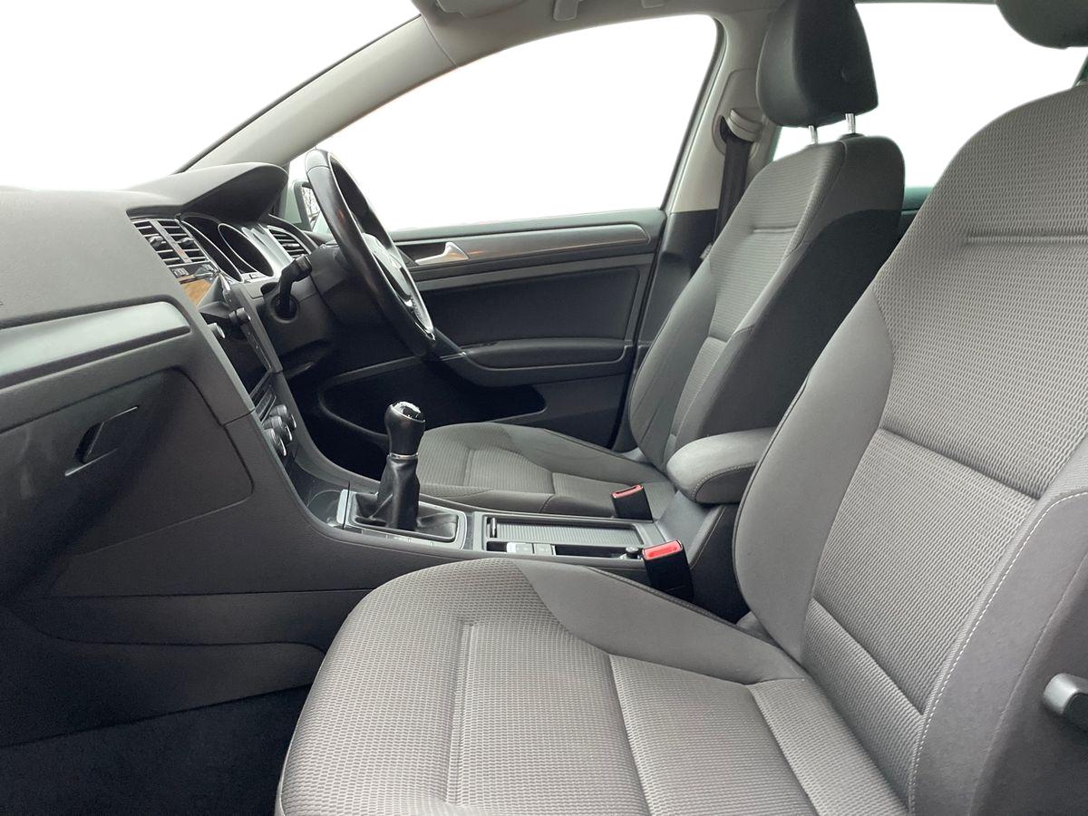 Used Volkswagen Golf 2019 for sale - 77600405: Photo 10