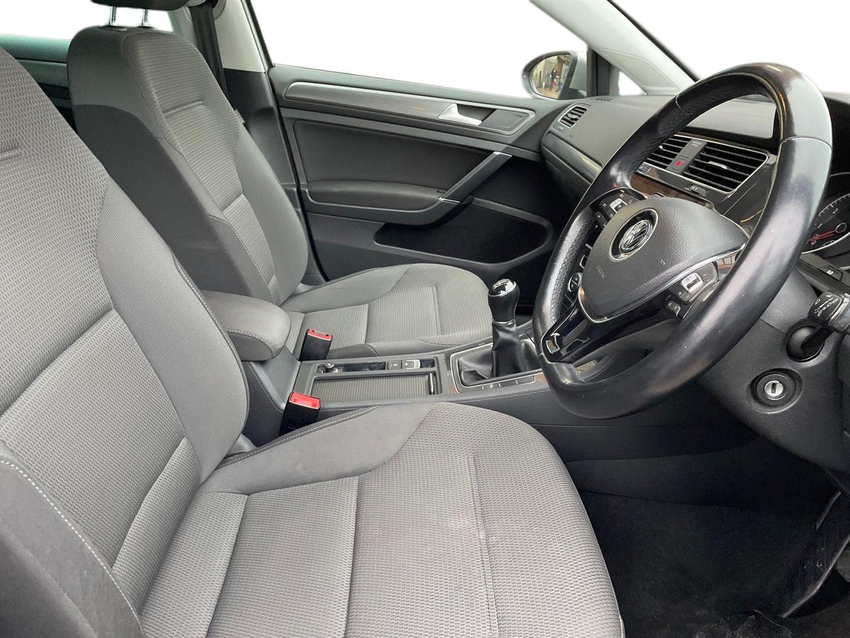 Used Volkswagen Golf 2019 for sale - 77600405: Photo 15