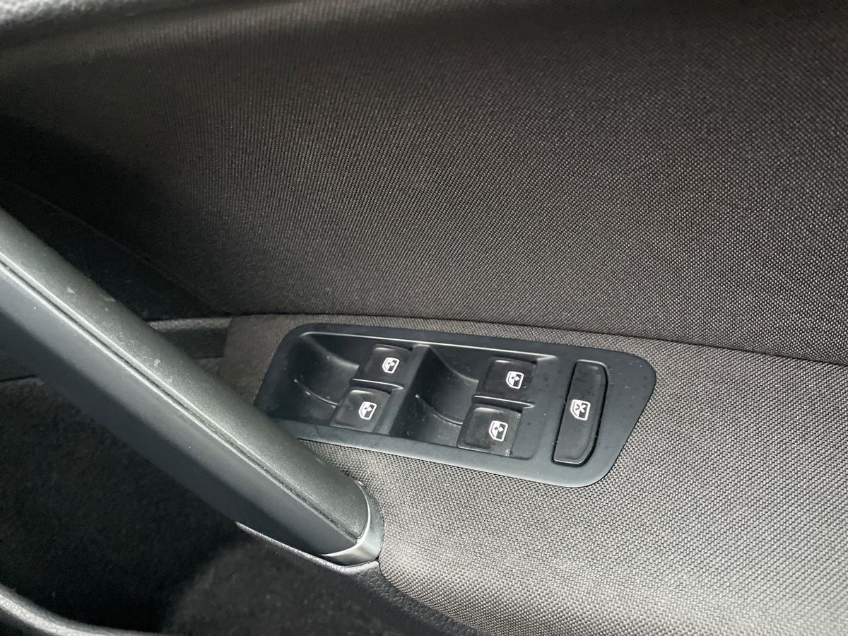 Used Volkswagen Golf 2019 for sale - 77600405: Photo 20