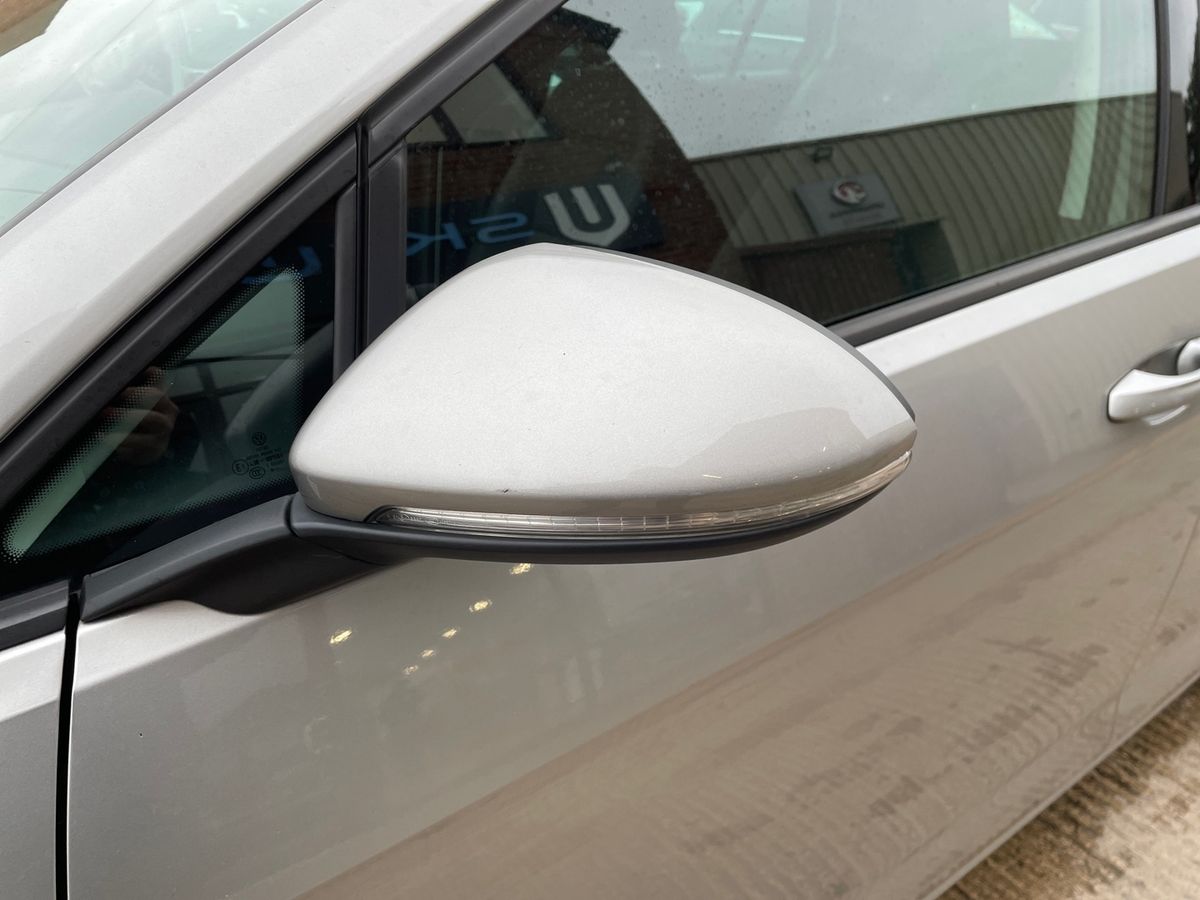 Used Volkswagen Golf 2019 for sale - 77600405: Photo 22