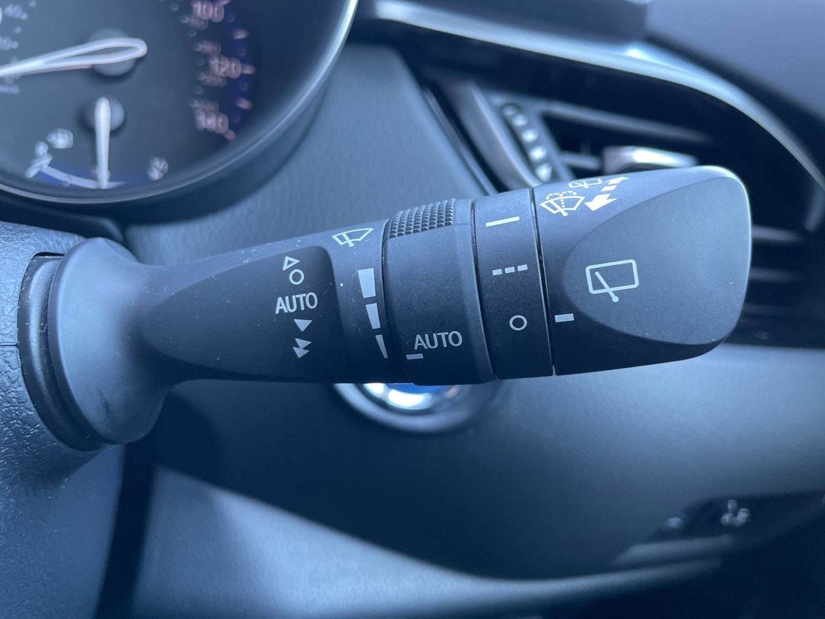 Used Toyota C-HR 2023 for sale - 78158807: Photo 23