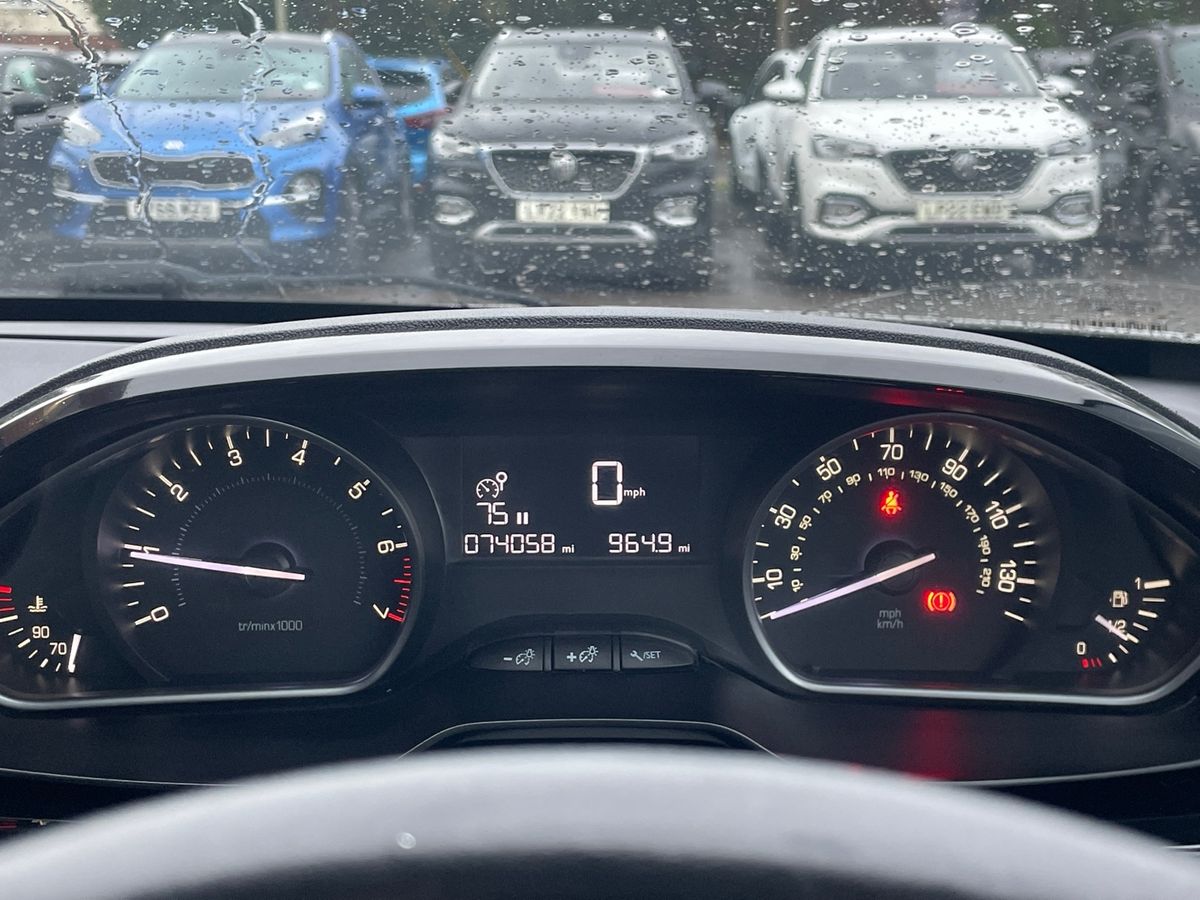 Used Peugeot 208 2018 for sale - 77552279: Photo 14